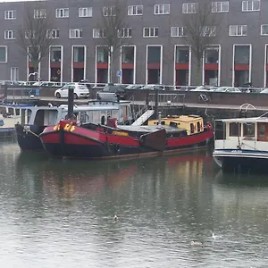 Aparthotel Boat-apartment Hoop
